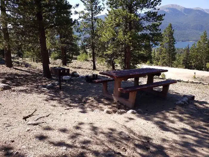 LAKEVIEW CAMPGROUND site B001