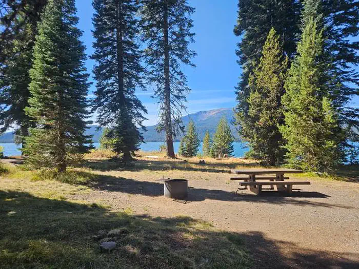 DIAMOND LAKE site M001